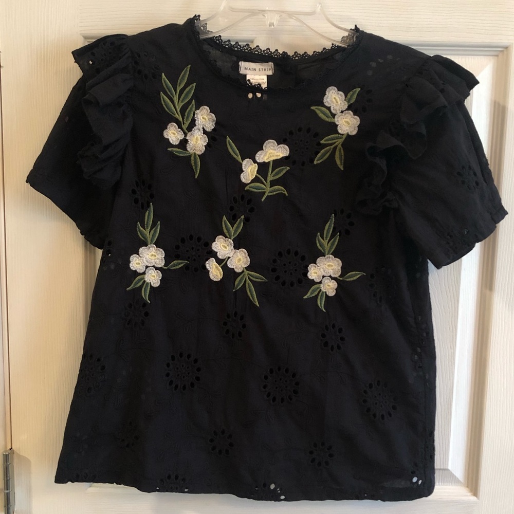 Main Strip Boho Black Eyelet Embroidered Top Size Medium